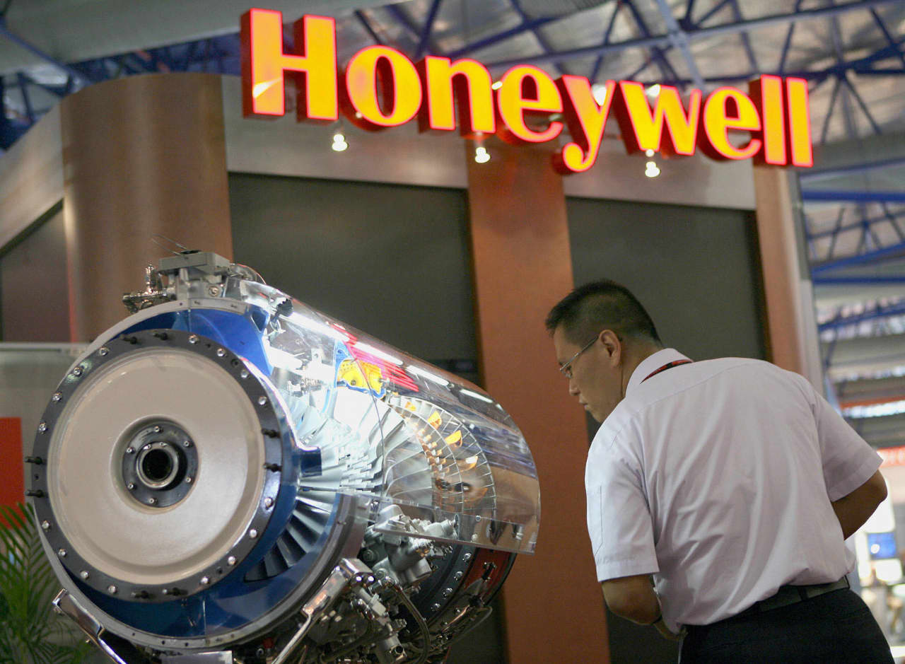 Honeywell confirms plan to split into three companies, but stock turns lower