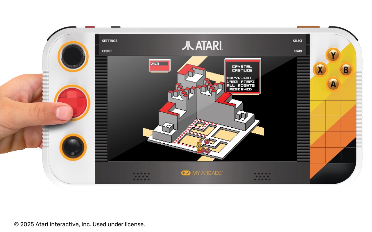 Of course Atari’s new handheld includes a trackball, spinner, and numpad