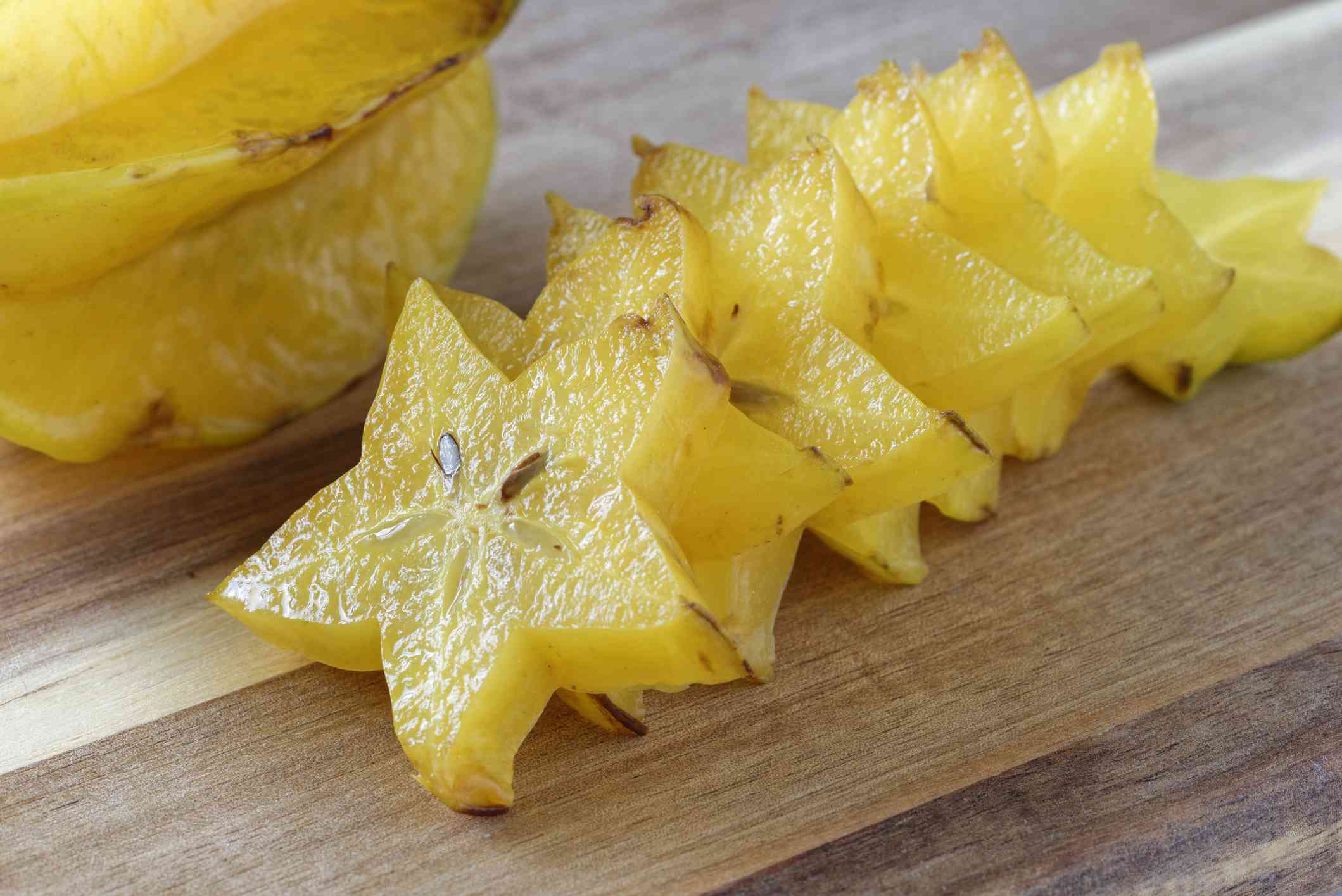 How To Eat Star Fruit: Recipes and Tips