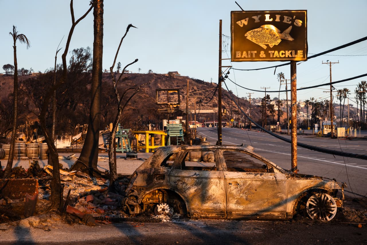 ‘How can you fit your life in a car?’ As the Pacific Palisades wildfire rages, Malibu business owners face grim new realities