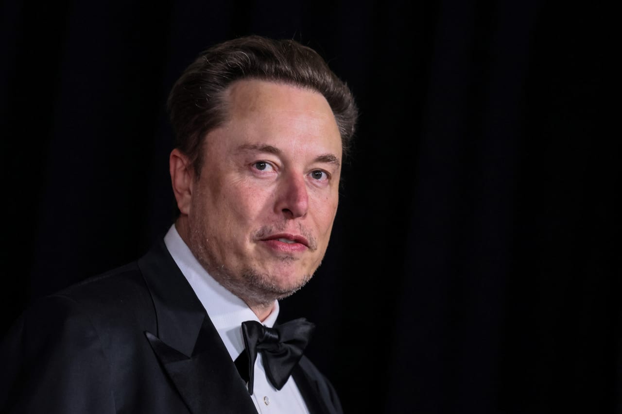 Elon Musk faces new SEC lawsuit over alleged misdeeds with Twitter purchase