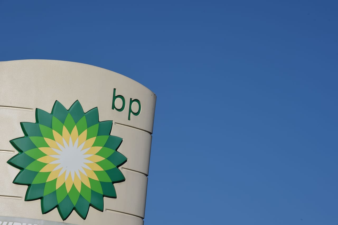 BP gave a bleak outlook. Now it’s reportedly slashing jobs.