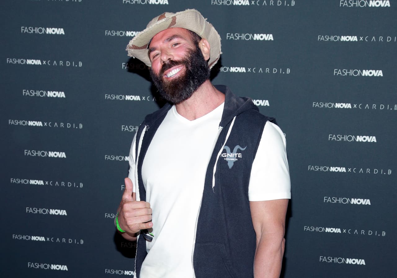 Pro poker player Dan Bilzerian lowers the price of lavish  million Las Vegas mansion where he flaunts his carefree lifestyle