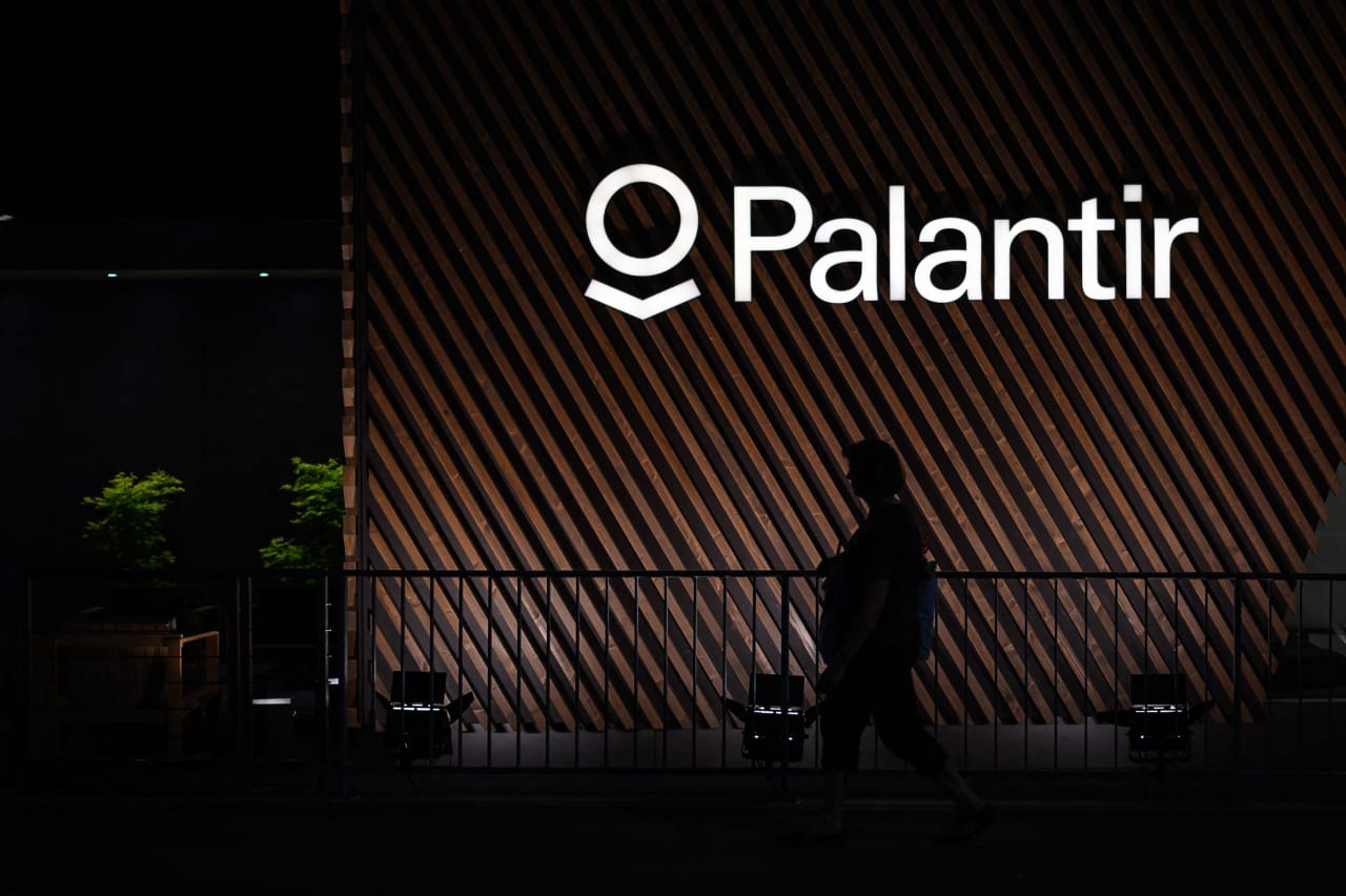 Palantir’s stock surges as AI traction drives huge earnings beats across the board